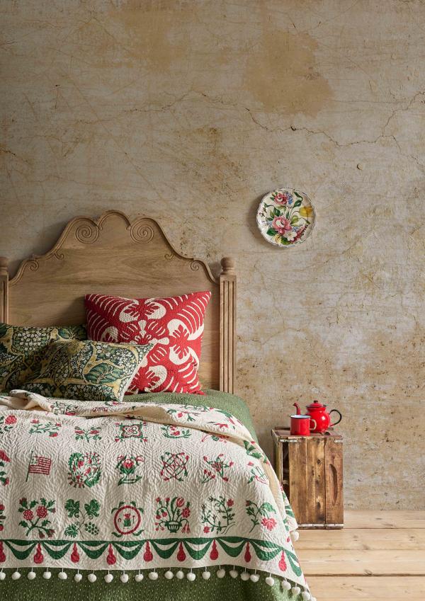 LIBERTYVILLE QUILT Poppy Leaf, WILD RICE Myrtle, HAWAIIAN Coral