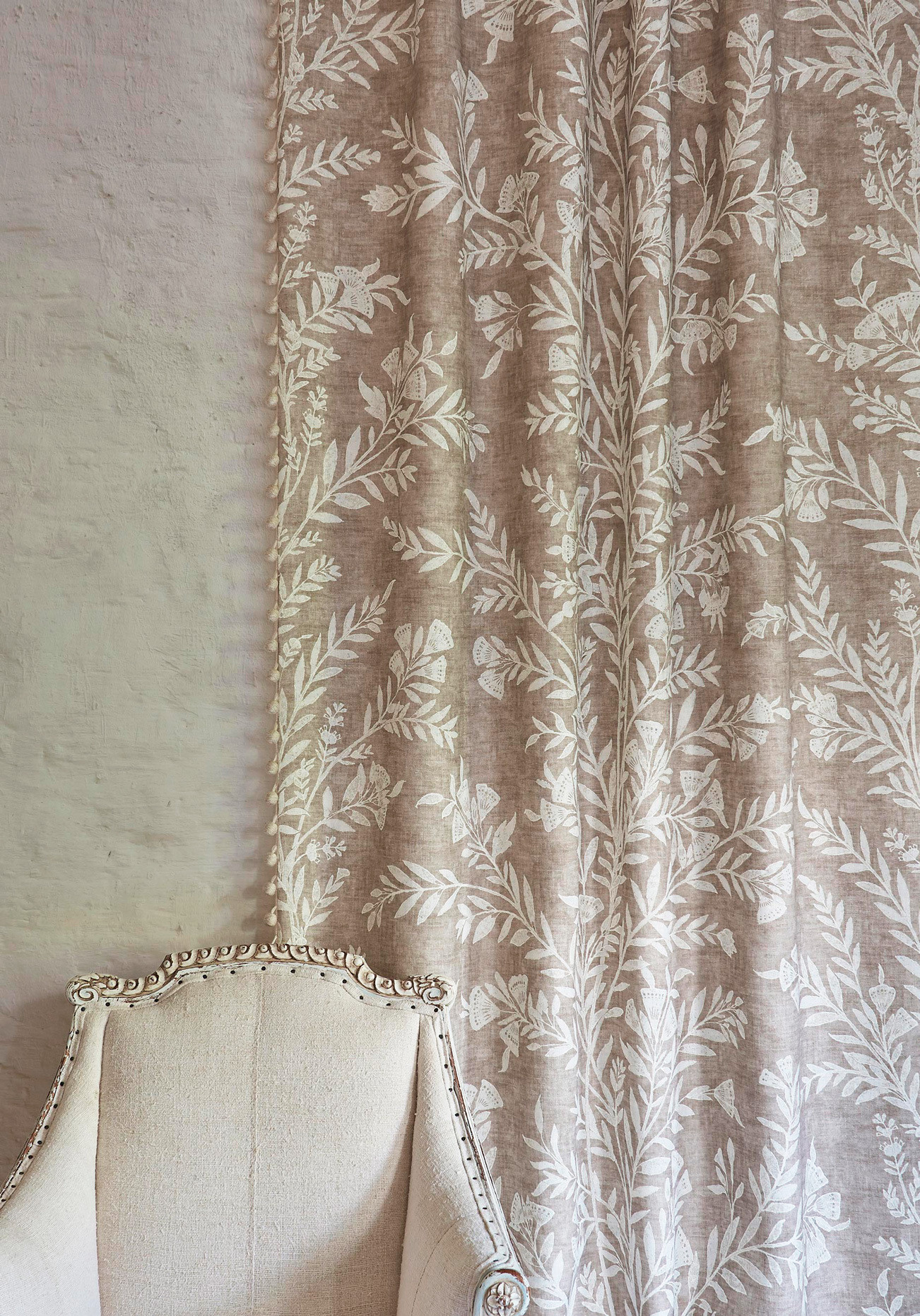 Fan Flower plaster curtain lewis and wood